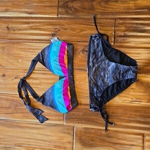 Oakley size small bikini